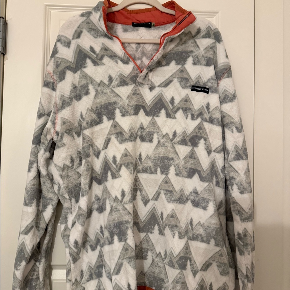 Southern Marsh Gray and White Men's Quarter Zip